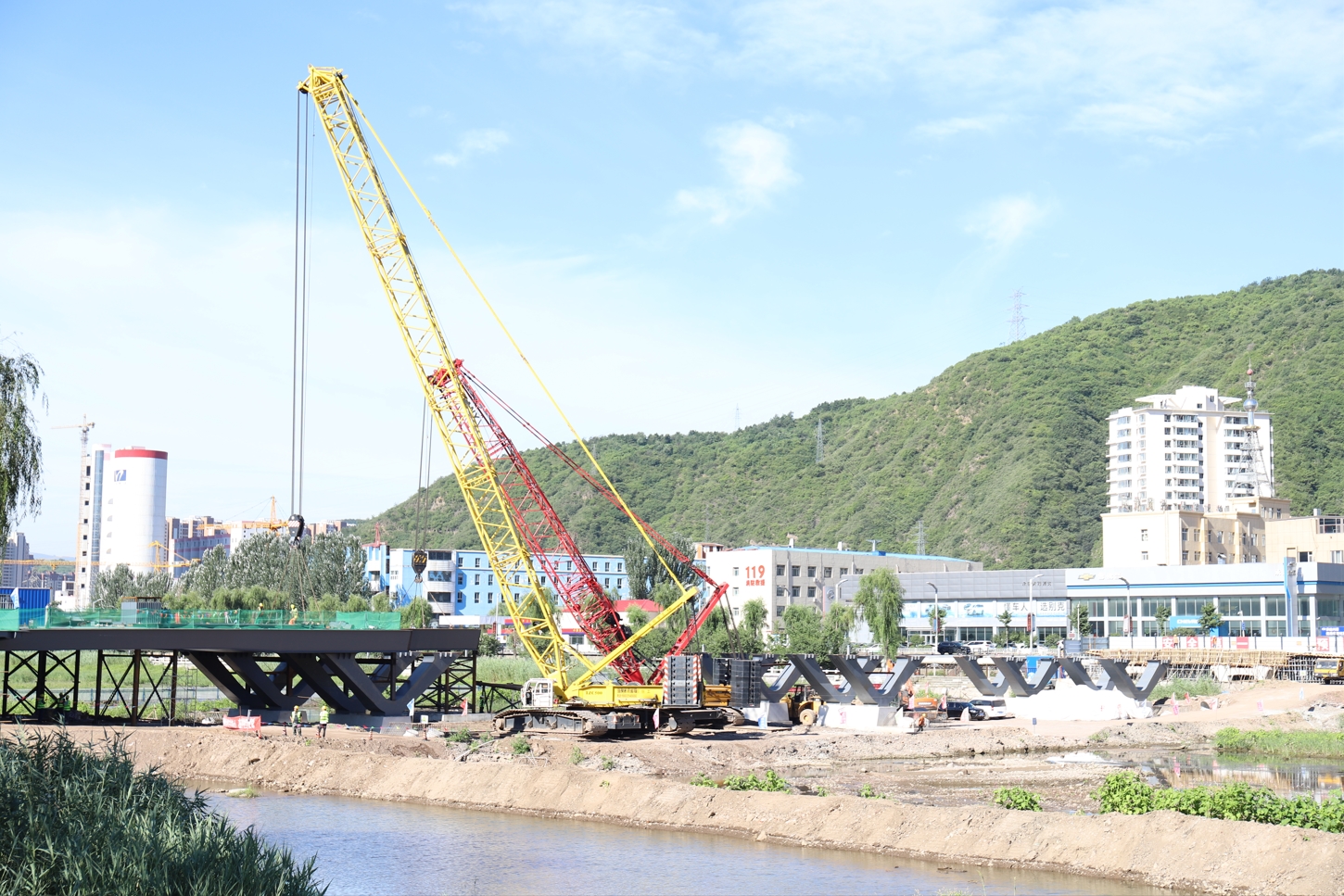 4-22092014322O15 UU国际(中国区) - 官方网站